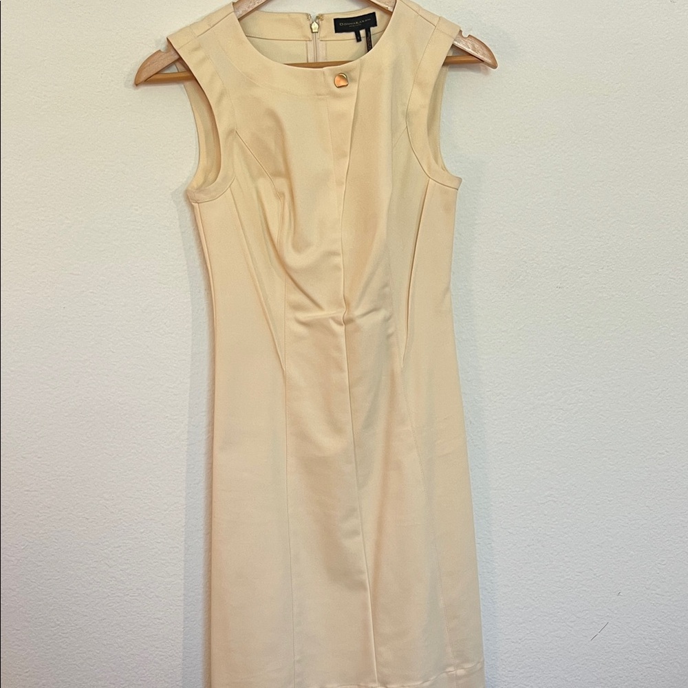 Donna Karan Cream Sleeveless Sheath Dress – Size 0 new without tags